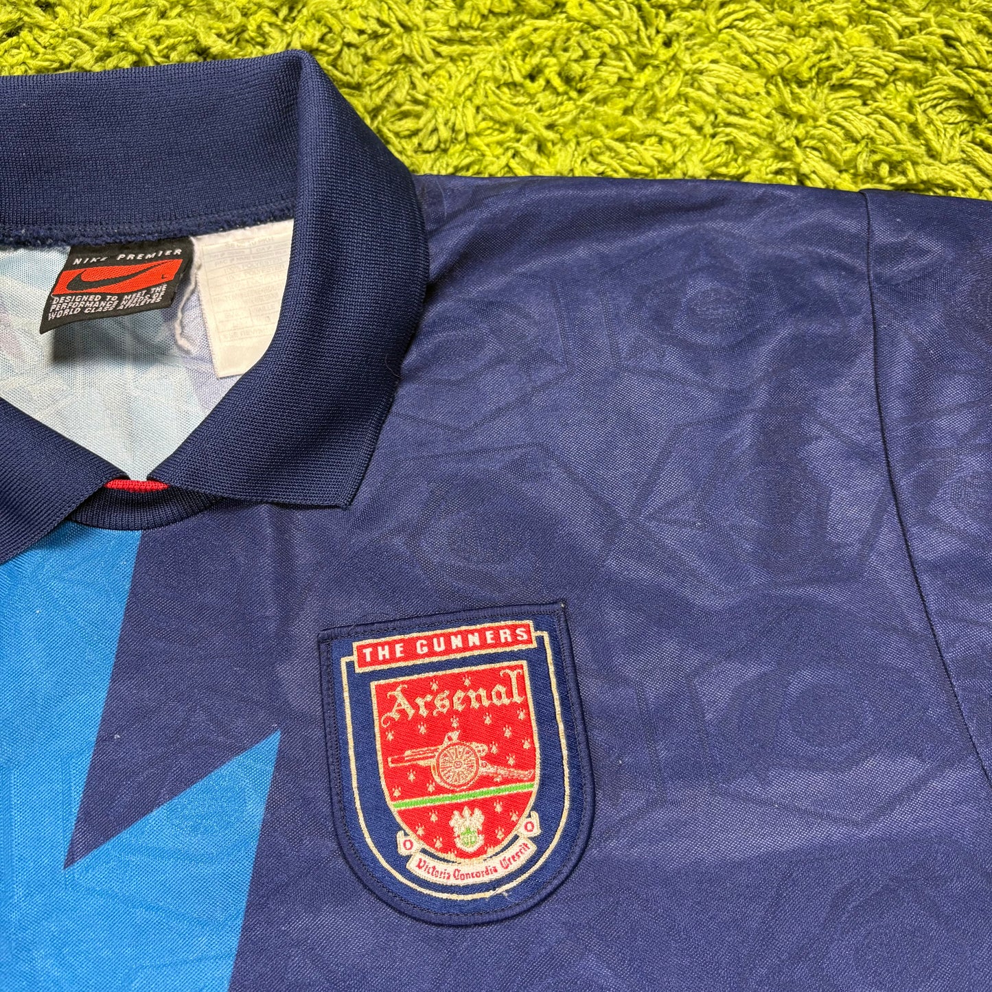 Nike Arsenal FC Bergkamp Trikot blau Größe L 1994 1995