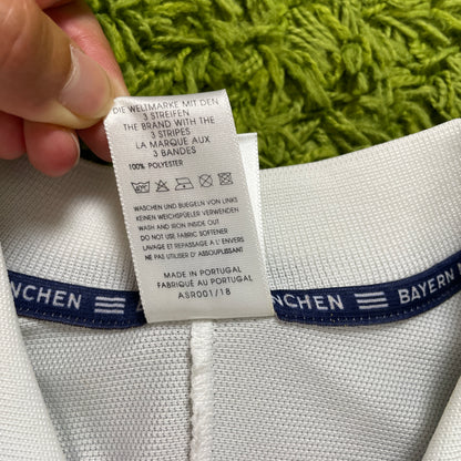 Adidas FC Bayern München Trikot weiß Strunz Größe L 2000 2002