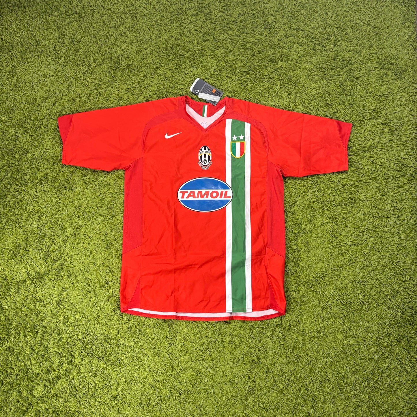 Nike Juventus Turin Vieira Trikot rot Größe L signiert 2005 2006