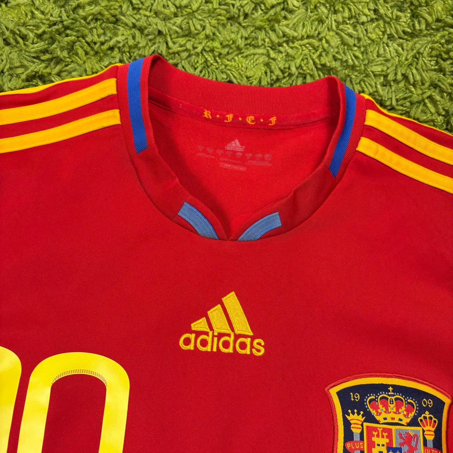 Adidas Spanien Fabregas Trikot rot Größe M 2010