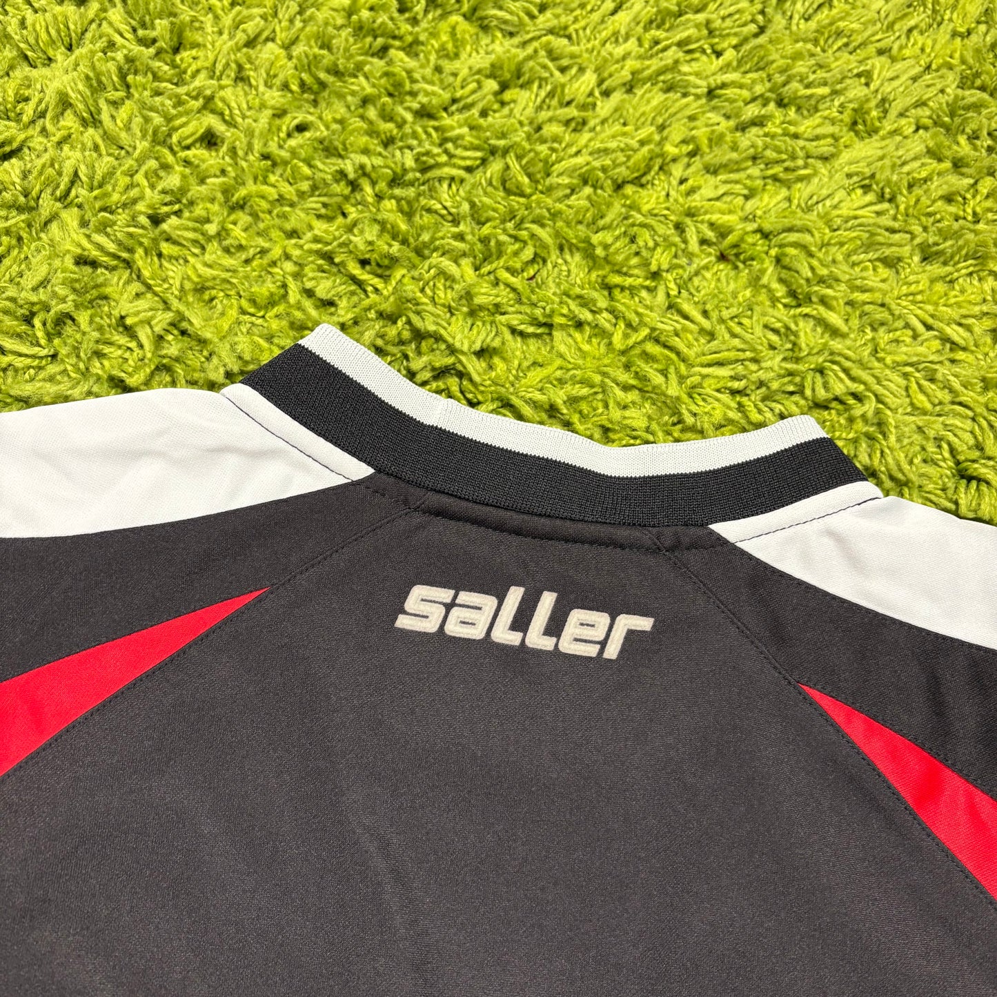 Saller 1. FC Köln Funny Frisch Trikot schwarz Größe XXL 2003 2004