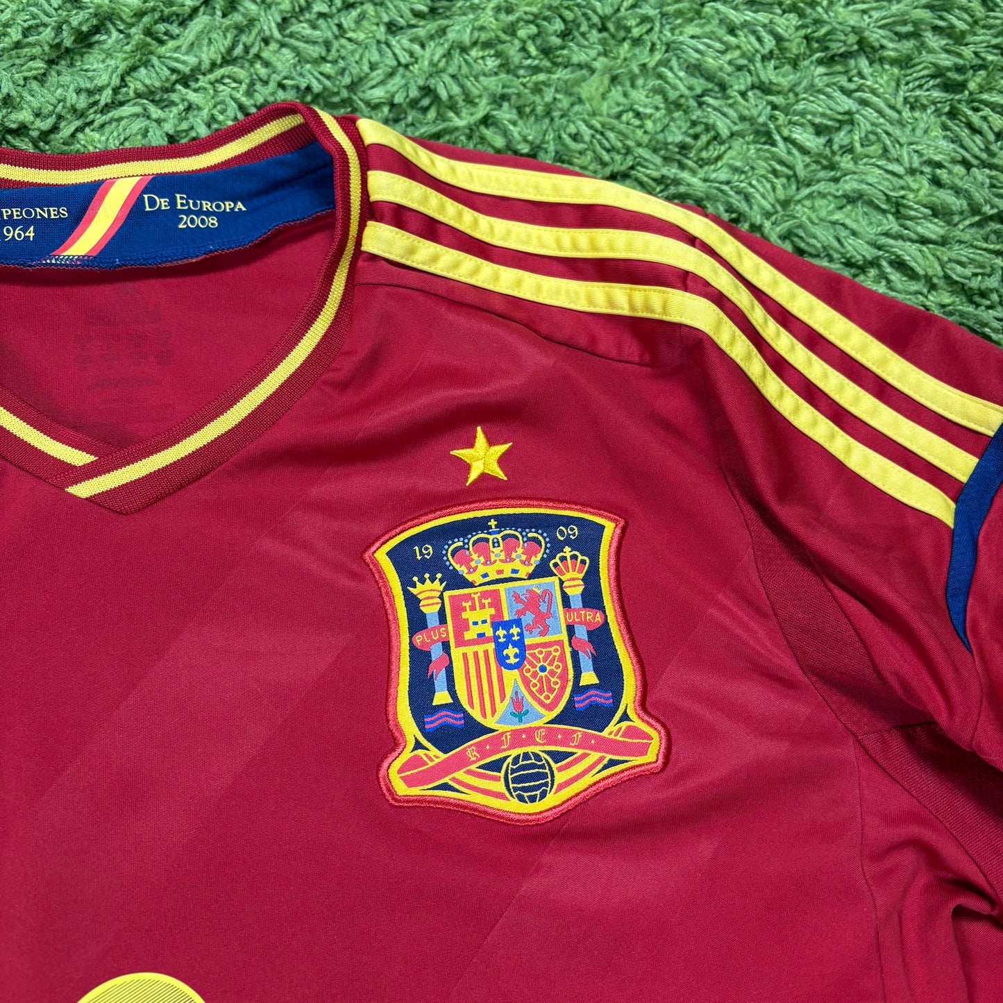 Adidas Spanien Xavi Trikot rot Größe M 2012