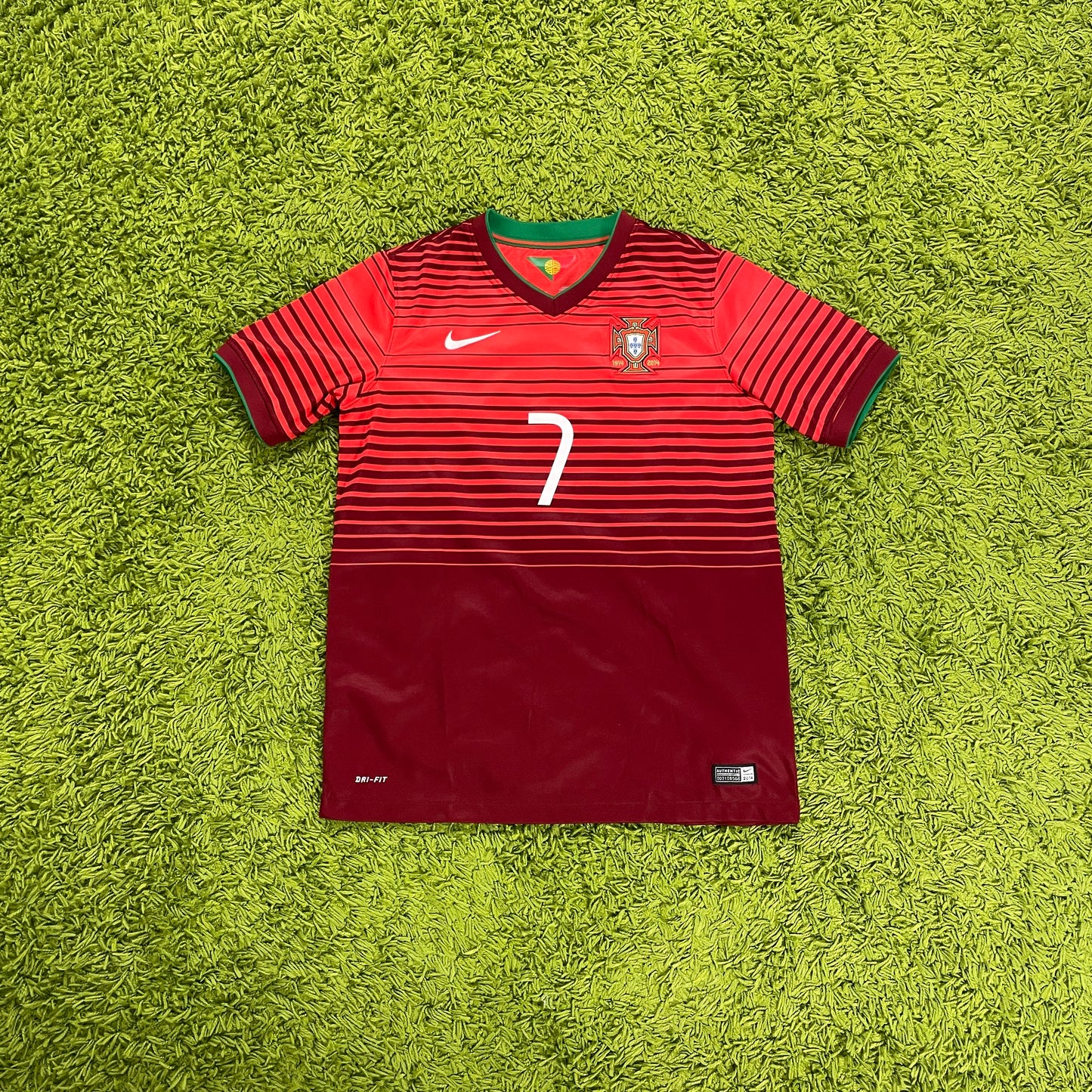 Nike Portugal Ronaldo Trikot rot Größe YXL - S 2014