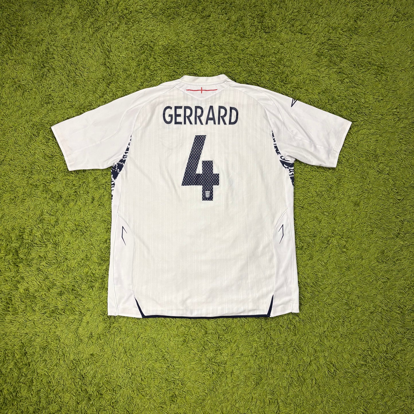 Umbro England Gerrard Trikot Weiß Größe XXL 2008