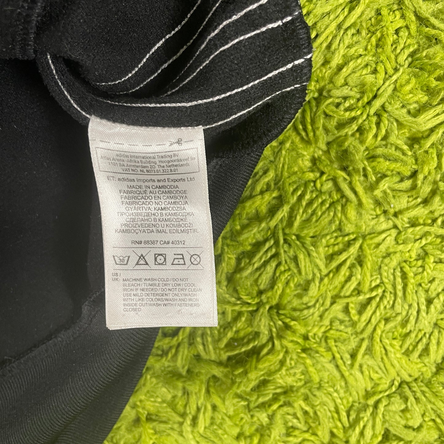 Adidas Trainingsjacke Juventus Turin schwarz Größe L