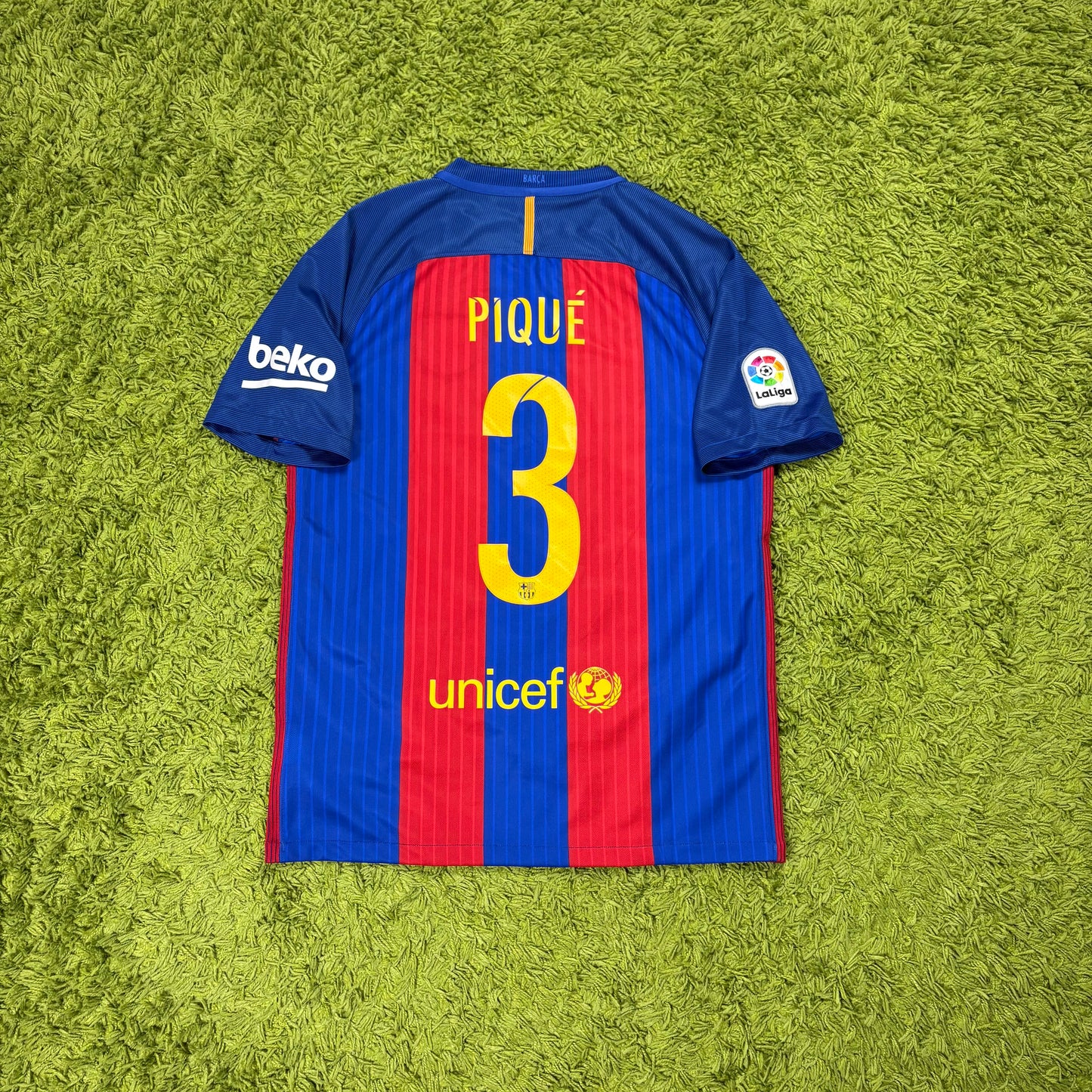 Nike FC Barcelona Pique Trikot rot Größe M 2016 2017