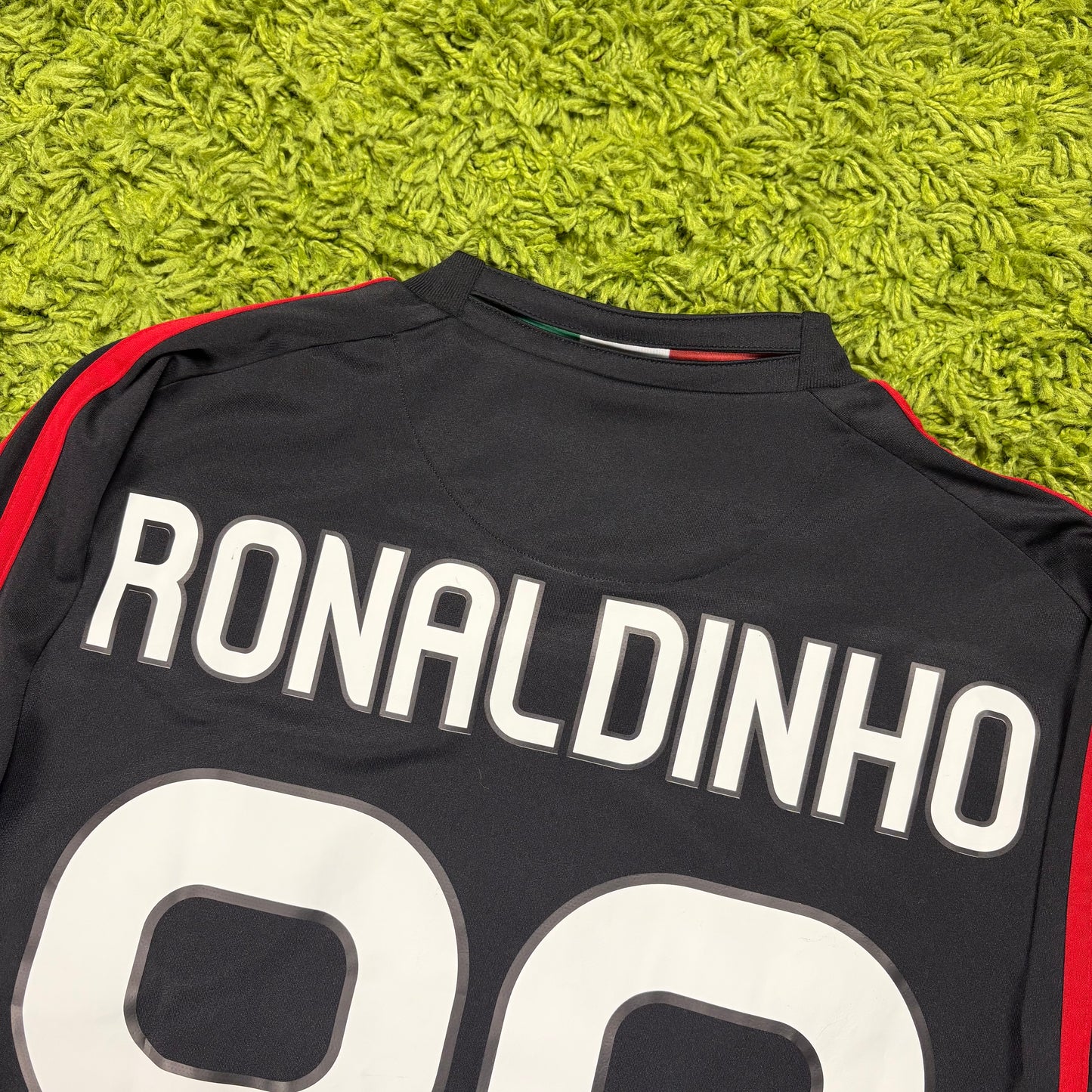 Adidas AC Mailand Milan Ronaldinho Trikot schwarz Größe M 2010 2011