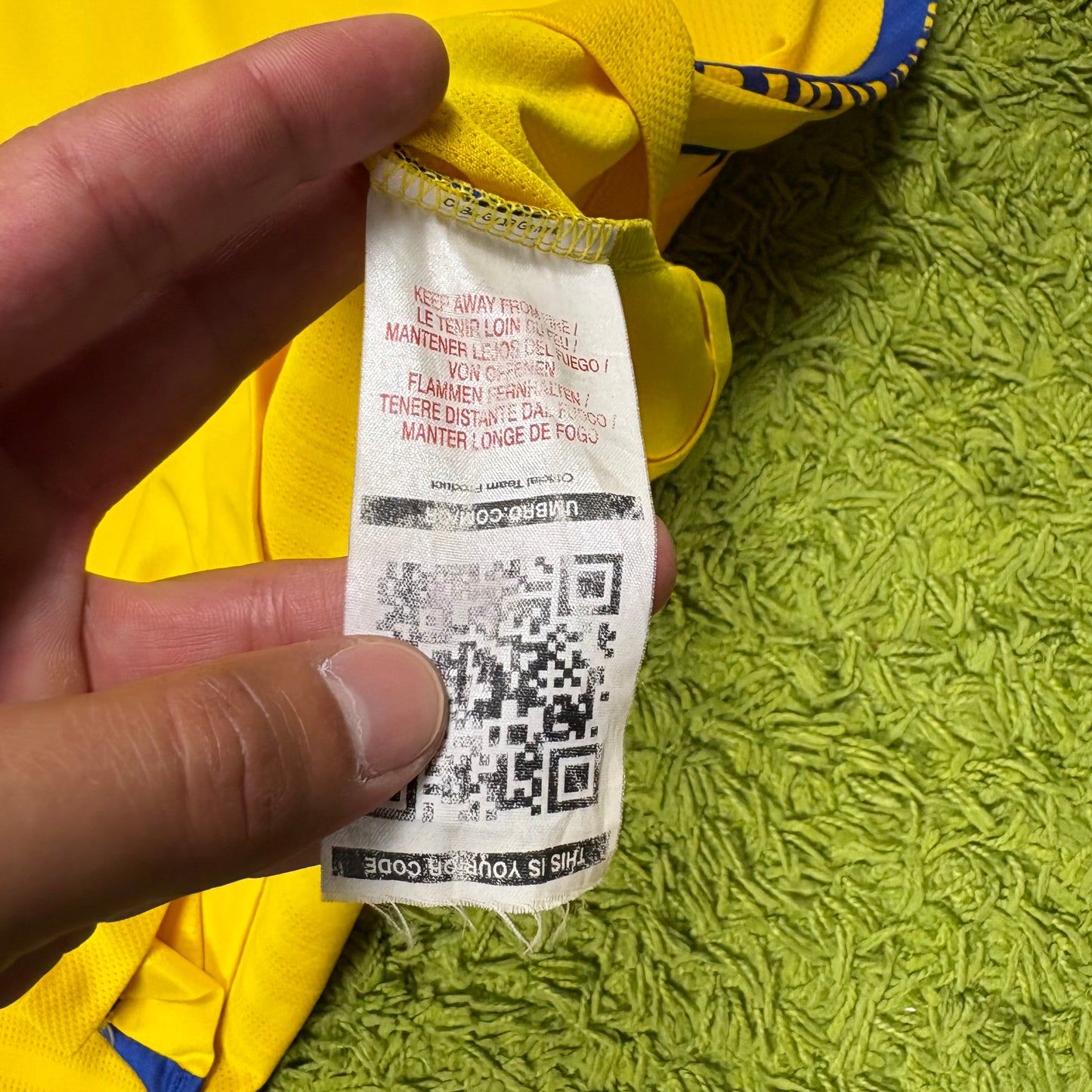 Umbro Schweden Ibrahimovic Trikot Gelb Größe XL 2008