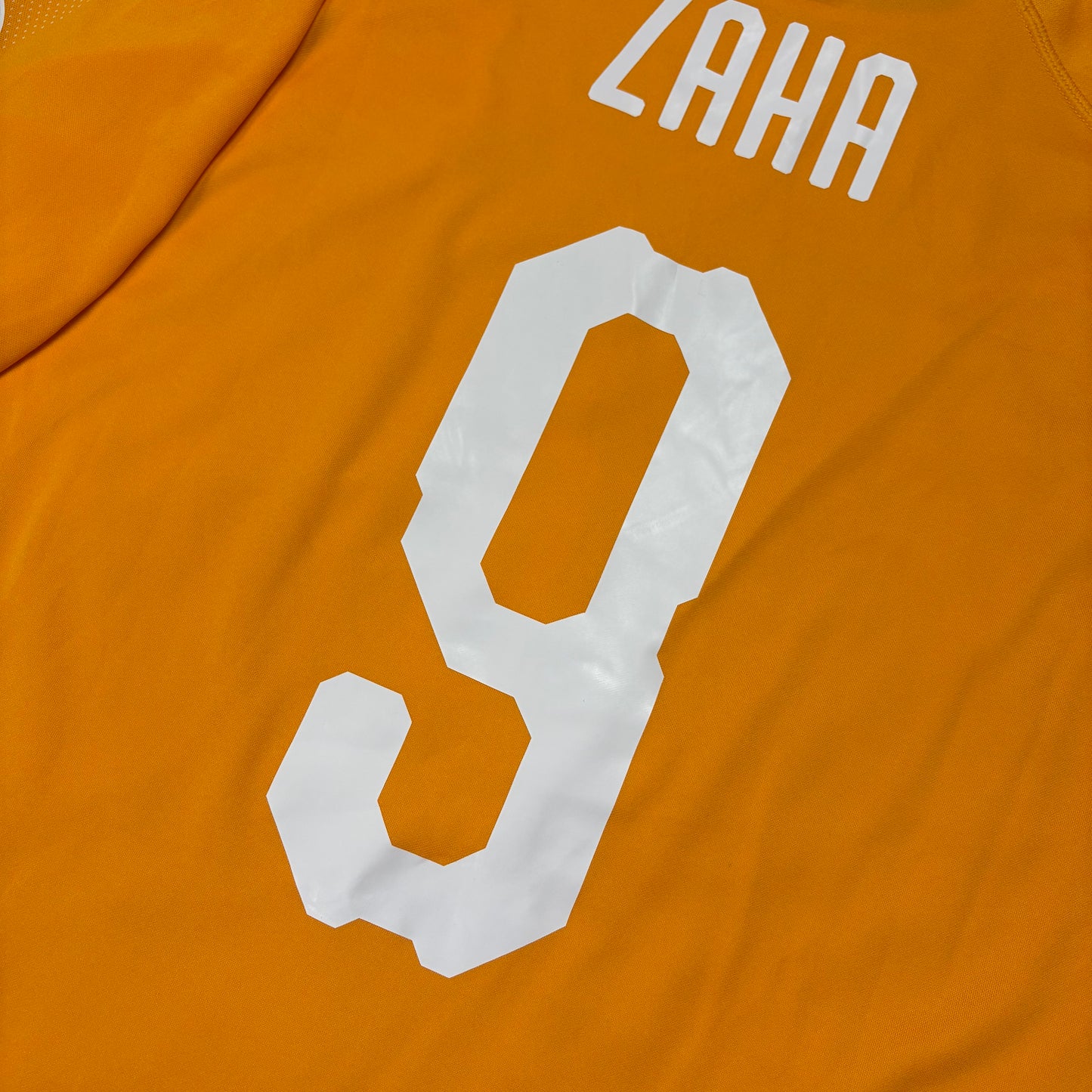 Puma Elfenbeinküste Zaha Trikot Orange Größe XL 2018