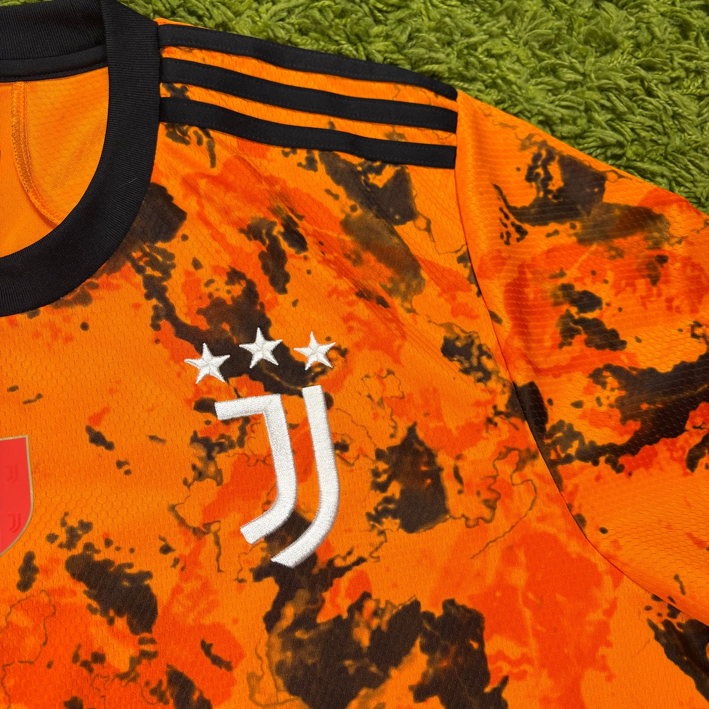 Adidas Juventus Turin Ronaldo Trikot Orange Größe XL 2020 2021