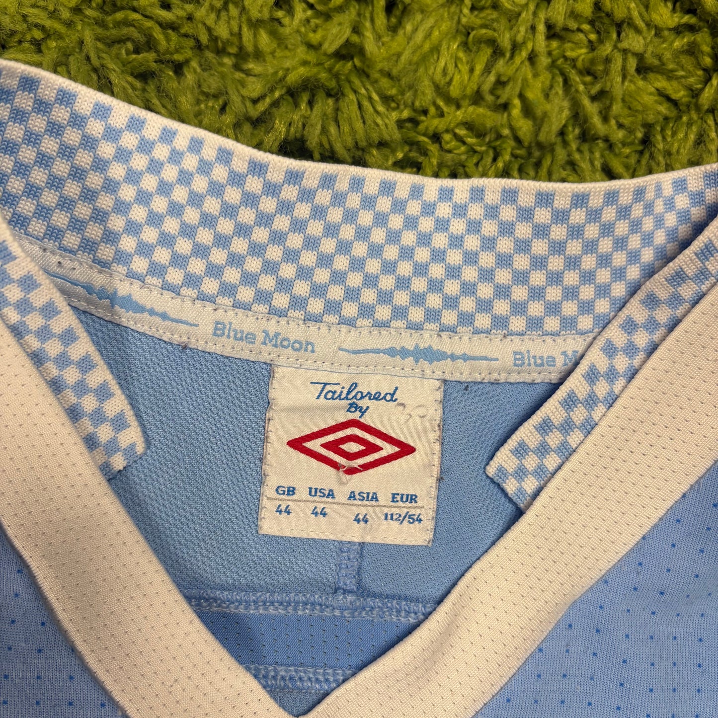Umbro Manchester City Kun Agüero Trikot hell blau Größe XL 2011 2012