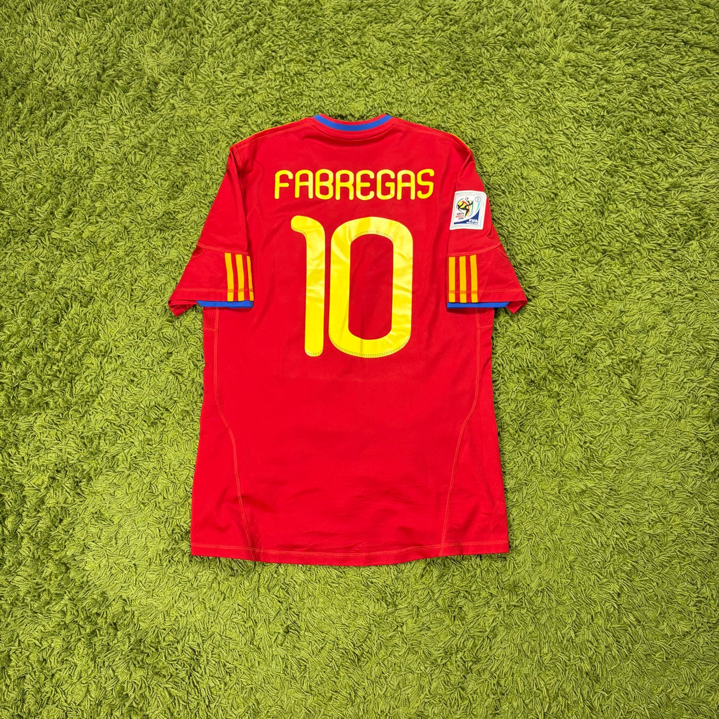 Adidas Spanien Fabregas Trikot rot Größe M 2010